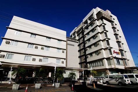 10 Places to Stay Near Iloilo Mission Hospital .